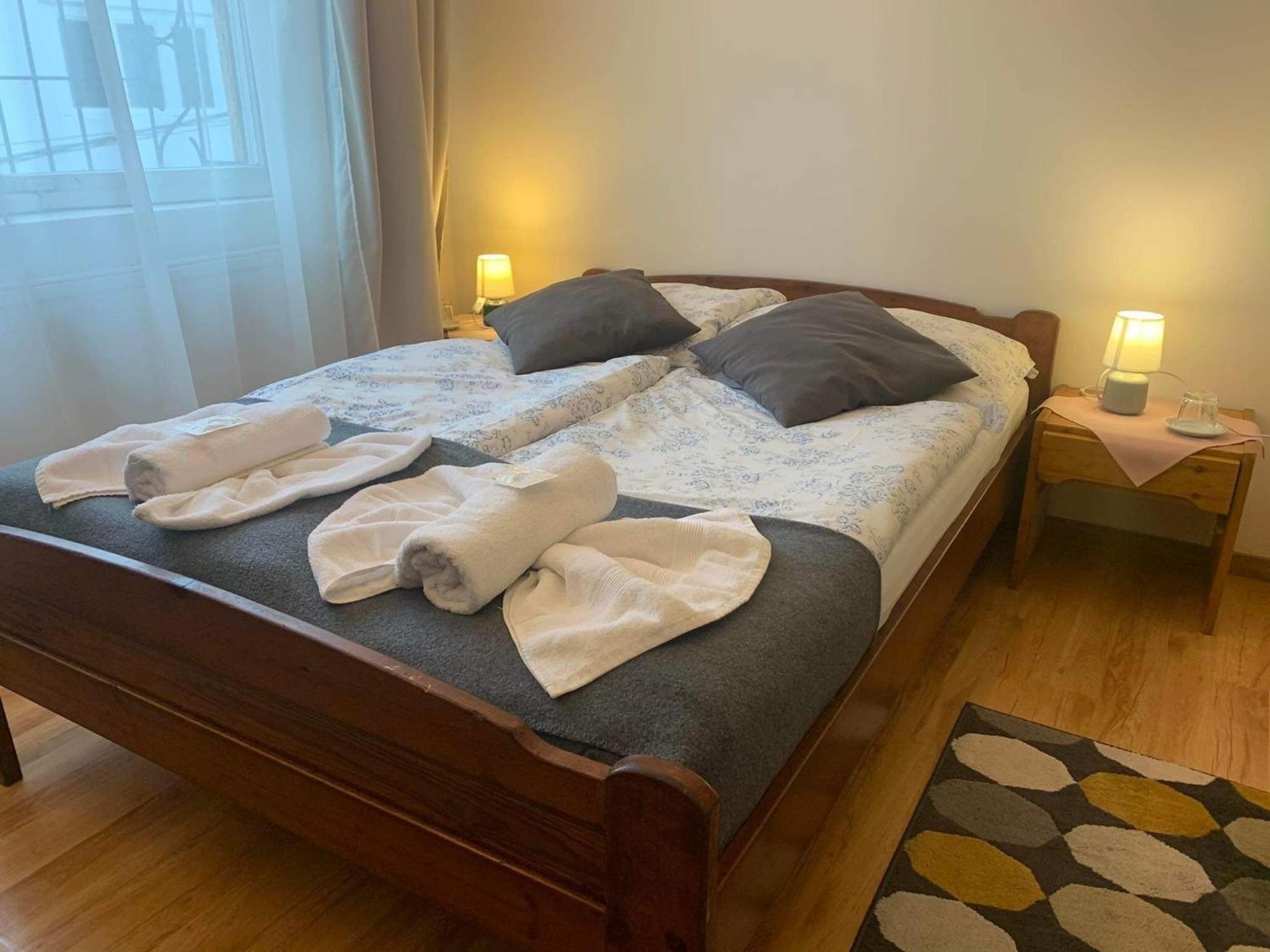 Aranykorona Hotel Мисколк Екстериор снимка